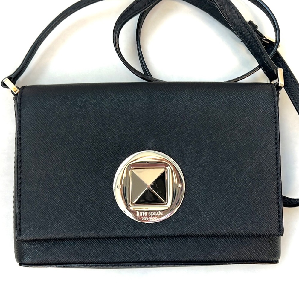 Kate Spade Black Newbury Lane Sally Crossbody Bag 
Saffiano Leather GUC